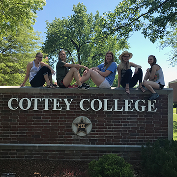 Julie Tokarowski and her friends at Cottey College
