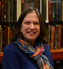 Linda Schuller headshot