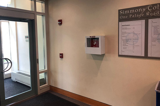 photo of AED location - One Palace Road, Main Lobby near quad entrance