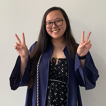 Jenny Huynh, pursuing a major in psychology at Simmons University