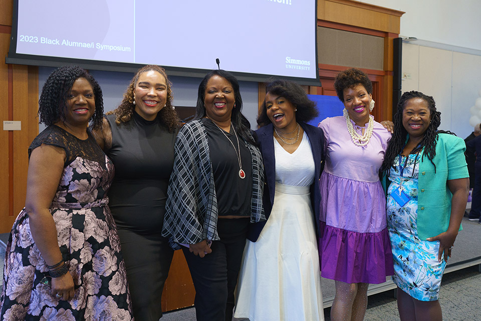 Group of Alum at Black Alumnae/i Symposium 2023