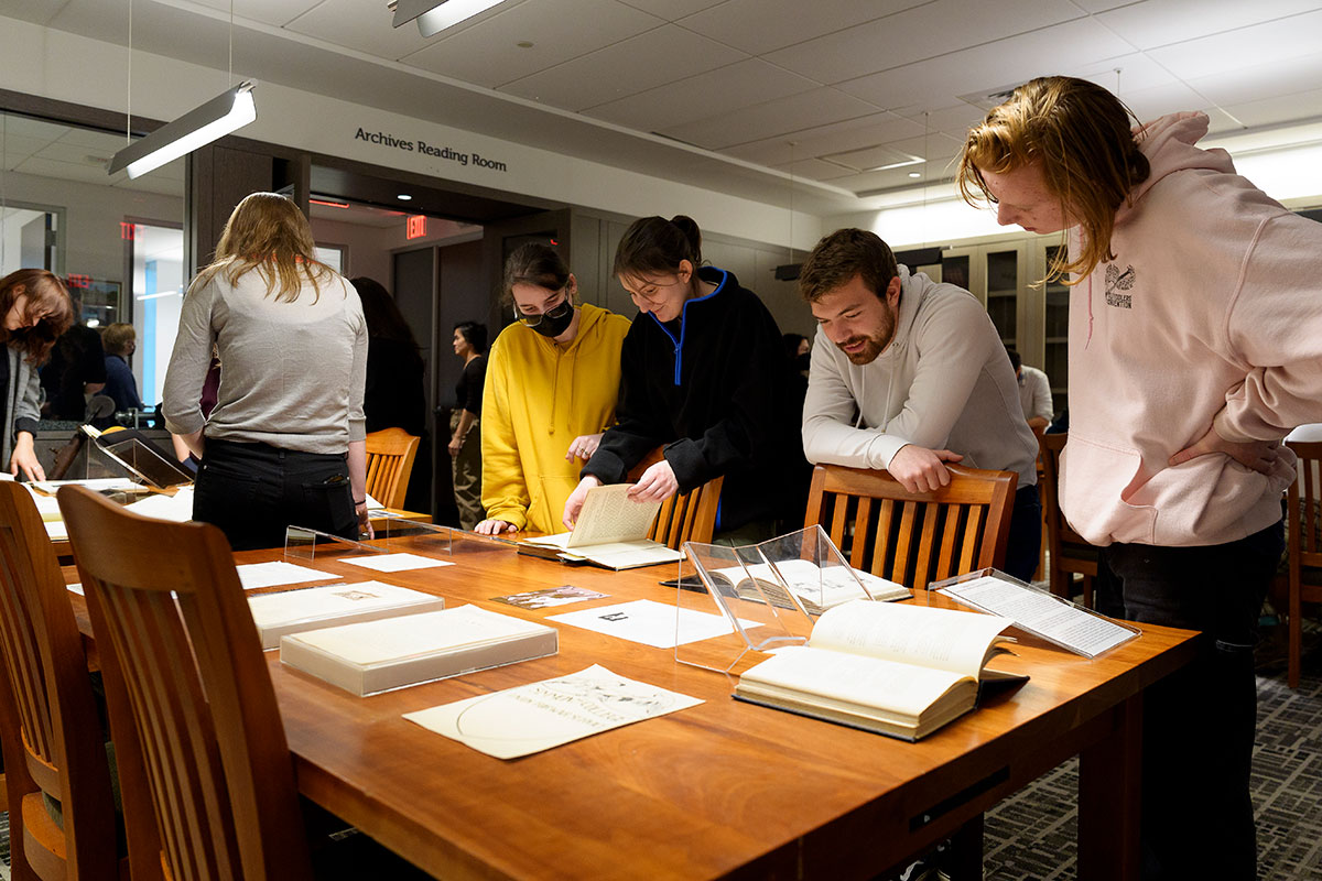 Simmons Library School of Library and Information Science | Simmons University