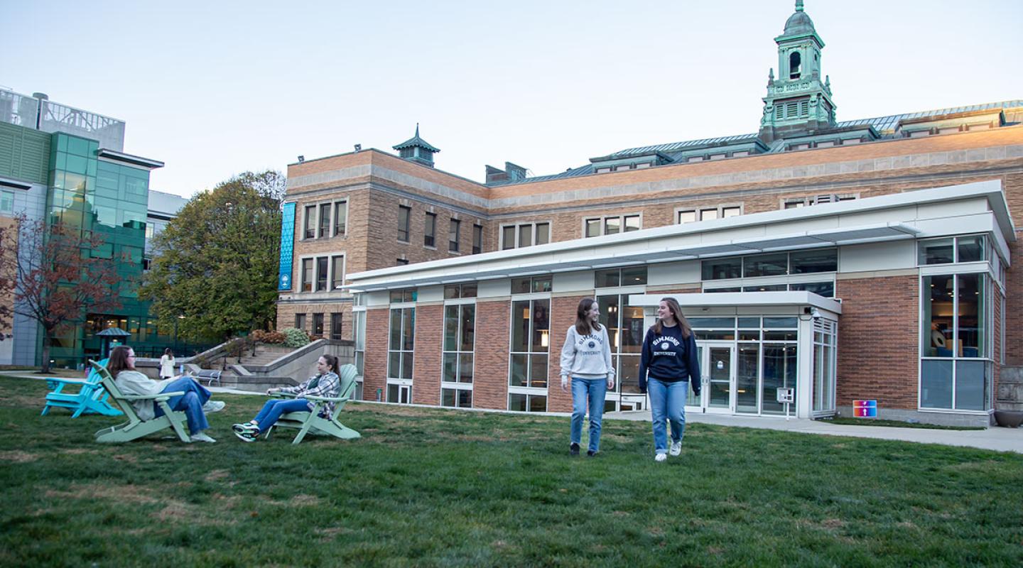 Students on the academic quad at Simmons University