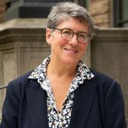 Shira Birnbaum headshot