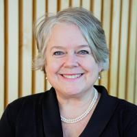 Photo of Gretchen Peterson