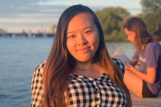 Jenny Huynh, pursuing a major in psychology at Simmons University