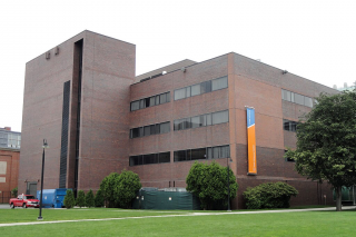 The Park Science Center building on the Simmons University campus