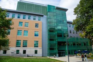 Lefavour Hall on the Simmons University campus