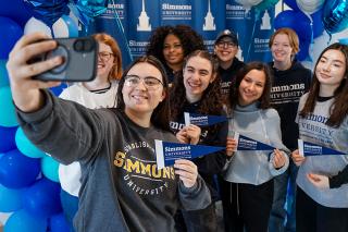 Students posing together for a seflie