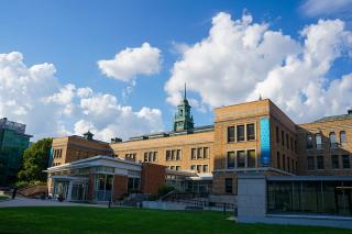 The Main College Building as seen from inside the Simmons University campus quad