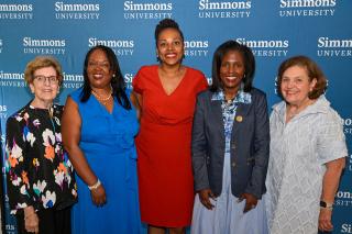 Alumnae/i Award Winners pose with President Wooten at the 2026 Reunion