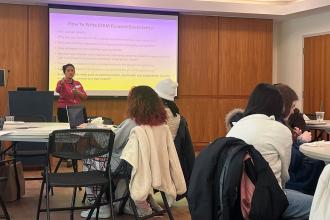 Professor Arpita Saha leading a STEM cover letter workshop