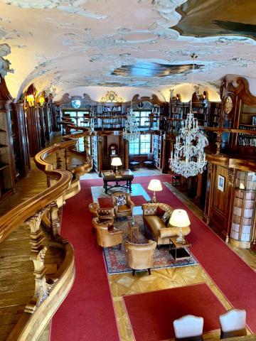 Max Reinhardt Library