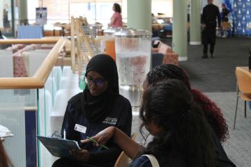 Orientation 2026 - students in Common Grounds