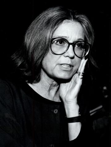 Gloria Steinem at an event celebrating the 20th anniversary of the Simmons College Graduate School of Management, 1994.