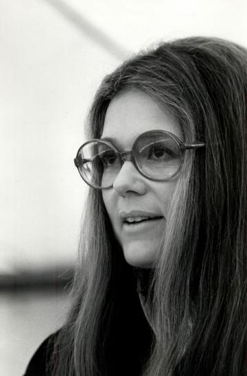 Gloria Steinem delivering the Simmons College commencement address, May 20, 1973. 