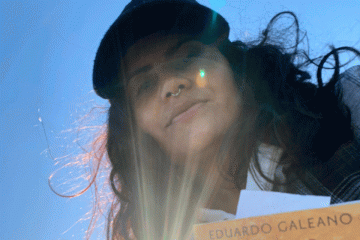 Eva Rios Alvarado, graduate of the library and information science degree program