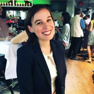 Headshot of Sophie Hansen