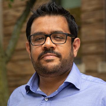 Devashish Tiwari headshot