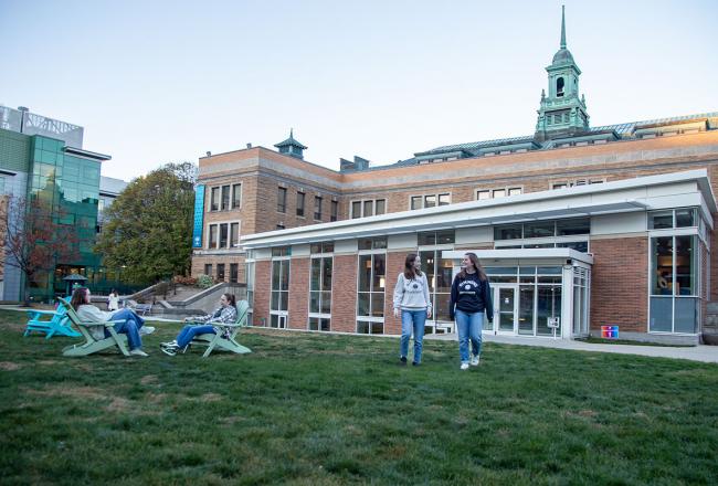 Students on the academic quad at Simmons University
