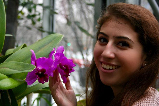 Headshot of Cristina Samaniego