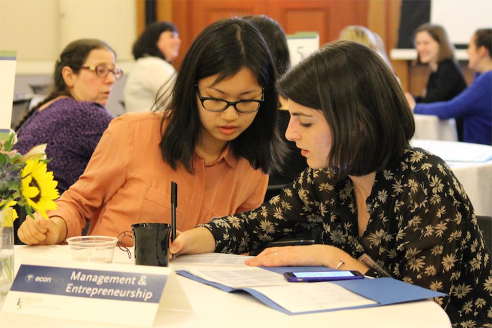 Attendees at the 2015 Economics Networking event.