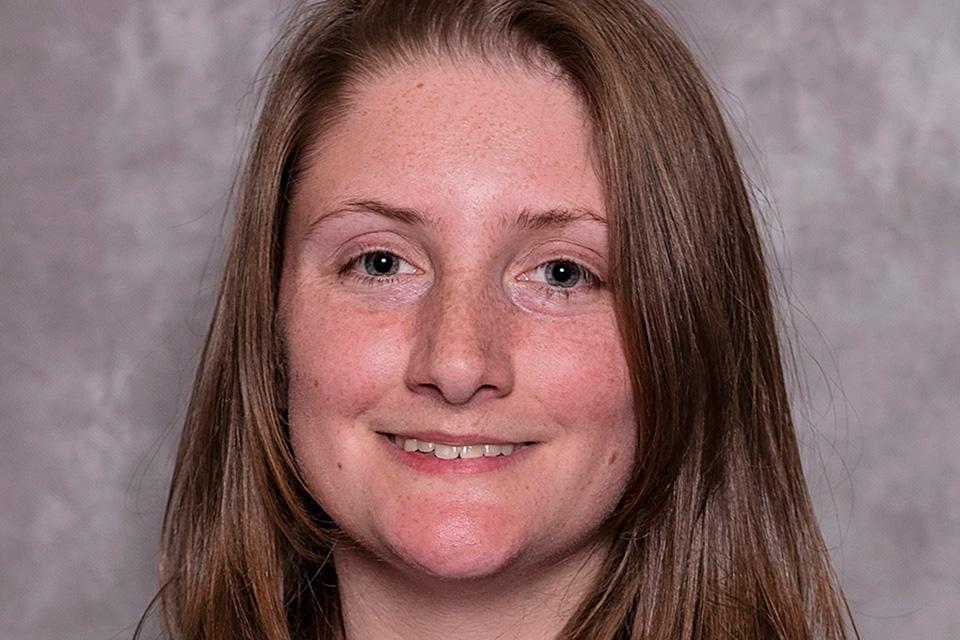 Headshot of Carolyn Dooley