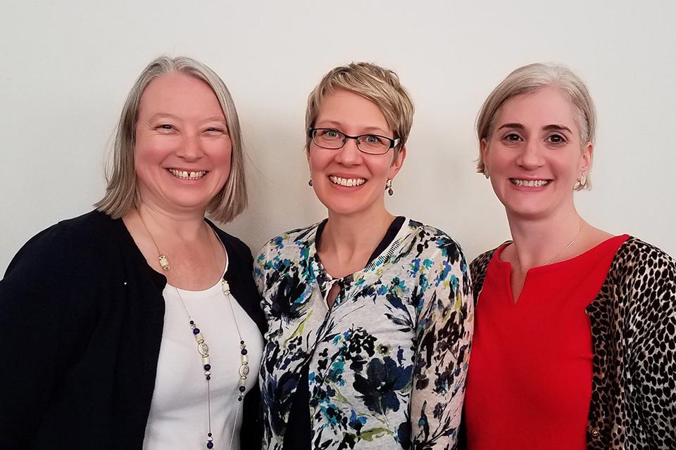 Lisa Janicke Hinchliffe, Laura Saunders '01MS and Rachel Gans-Boriskin